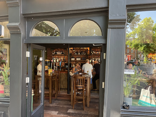 Photo of The Edith Cavell - 7 Tombland, Norwich NR3 1HF